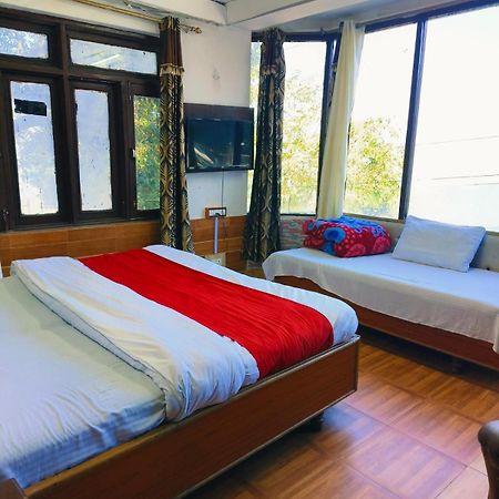 Hotel Holiday Dalhousie - Near Ghandhi Chowk Mall Road Esterno foto